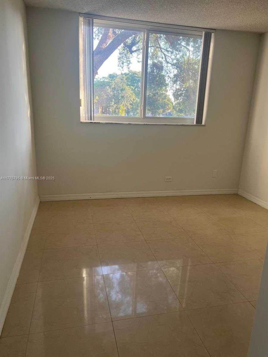 Small Image of 447 NORTH EAST 195TH ST #217, Miami Number 9