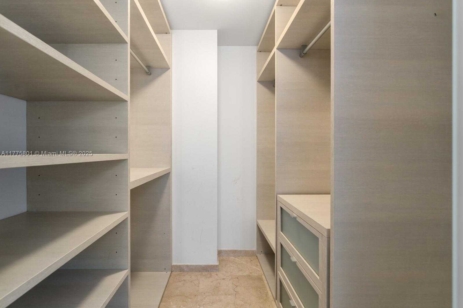 Small Image of 88 SOUTH WEST 7TH ST #2107, Miami Number 17