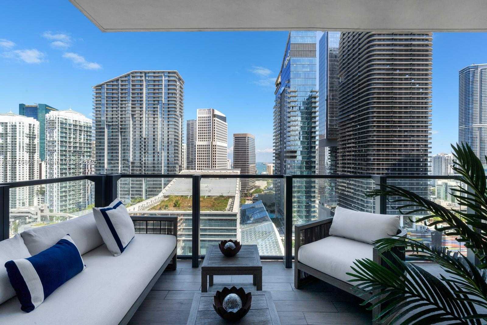 Small Image of 88 SOUTH WEST 7TH ST #2107, Miami Number 3