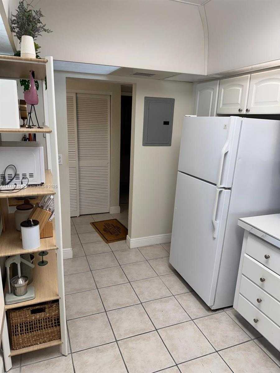 Small Image of 19380 COLLINS AVE #707, Sunny Isles Beach Number 21