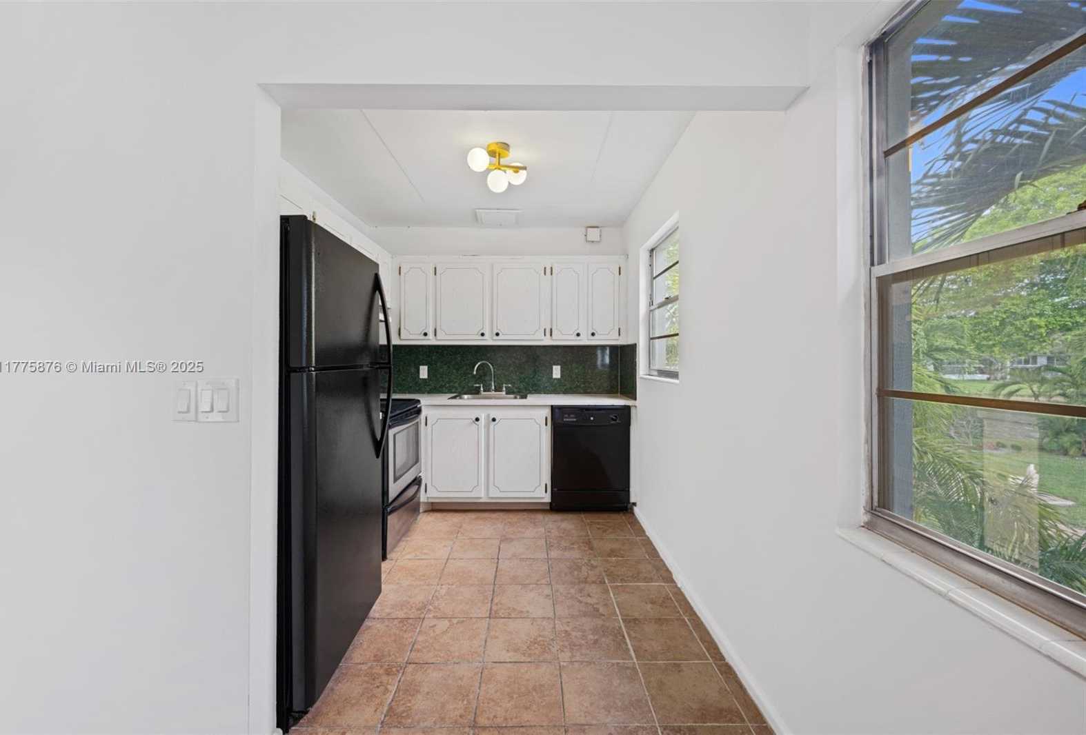 Small Image of 45 ISLEWOOD B #45, Deerfield Beach Number 11