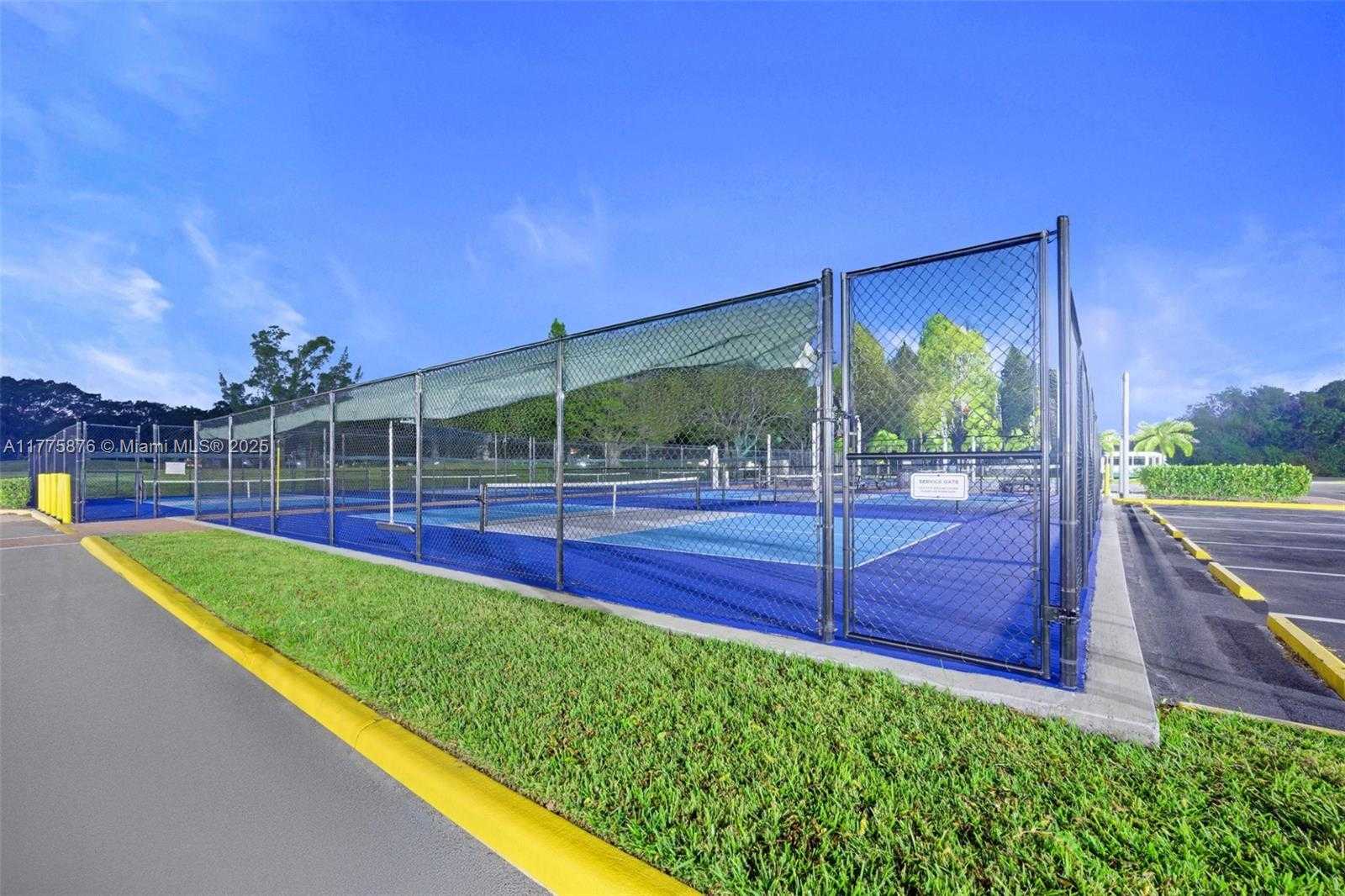 Small Image of 45 ISLEWOOD B #45, Deerfield Beach Number 22