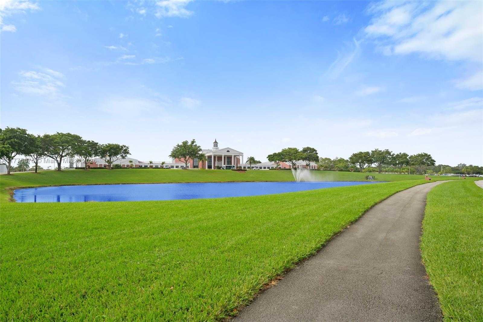 Small Image of 45 ISLEWOOD B #45, Deerfield Beach Number 26