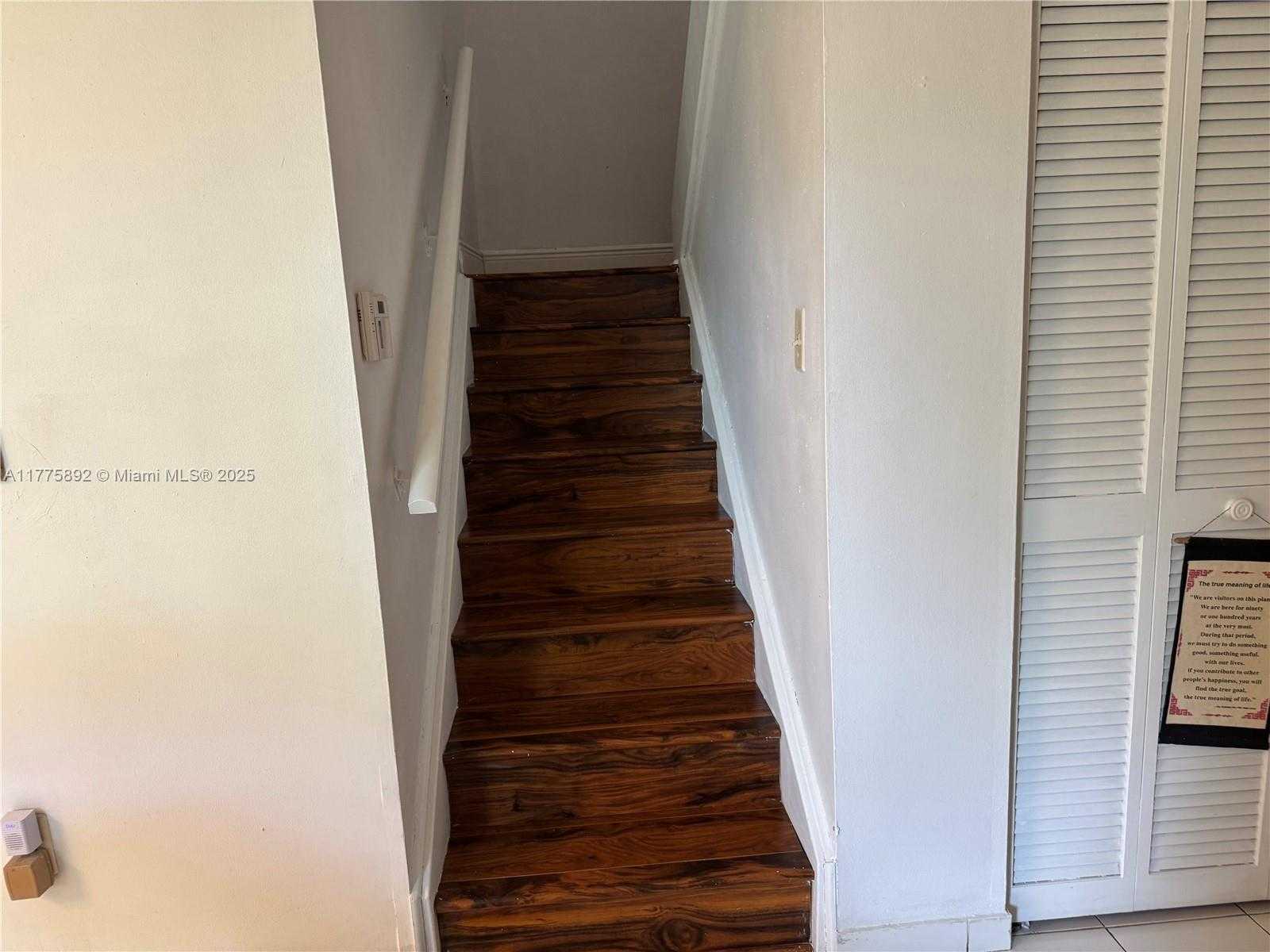 Small Image of 15563 SOUTH WEST 110TH TER #15563, Miami Number 12