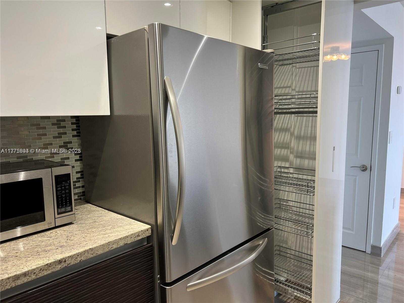 Small Image of 20505 EAST COUNTRY CLUB DR #2034, Aventura Number 12