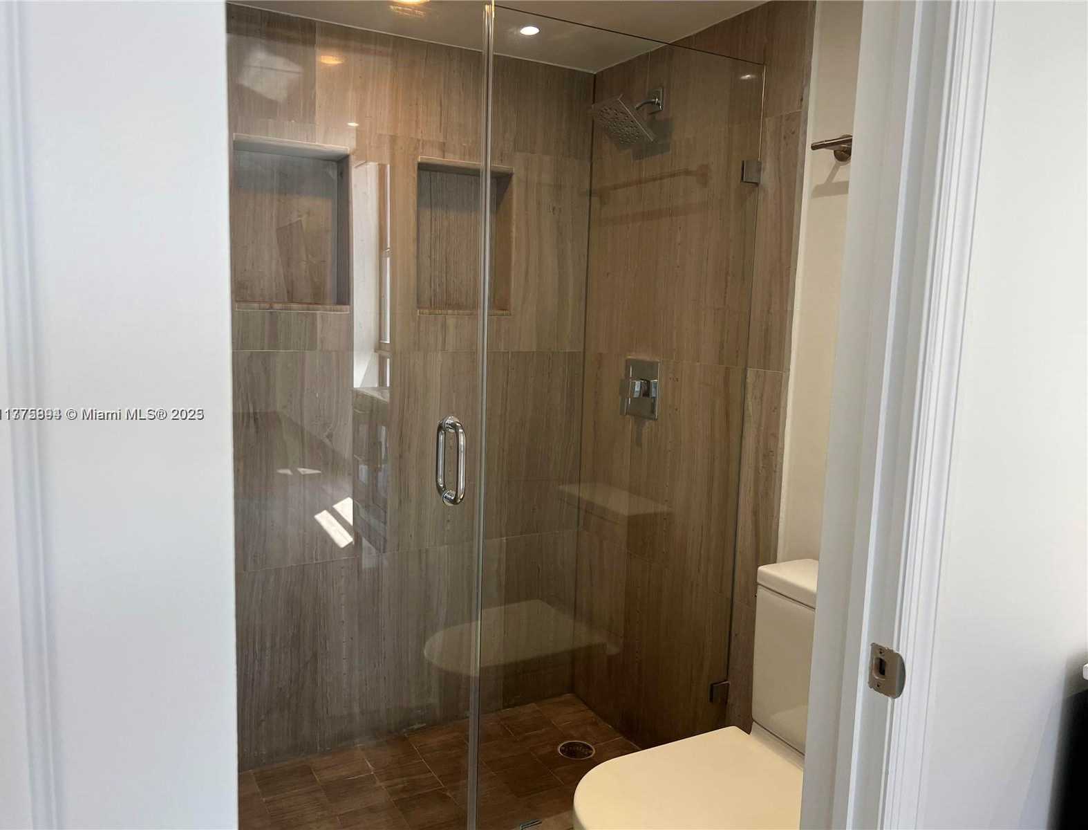 Small Image of 20505 EAST COUNTRY CLUB DR #2034, Aventura Number 23