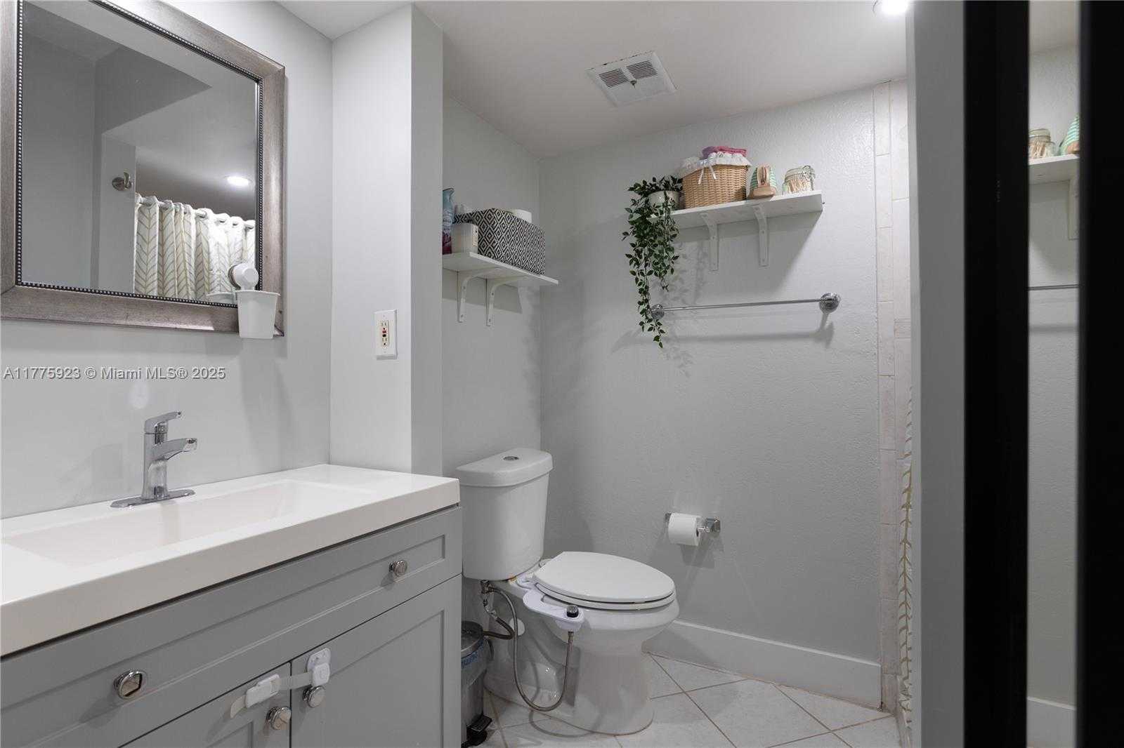 Small Image of 2801 SOUTH WEST 87TH AVE #1006, Davie Number 32