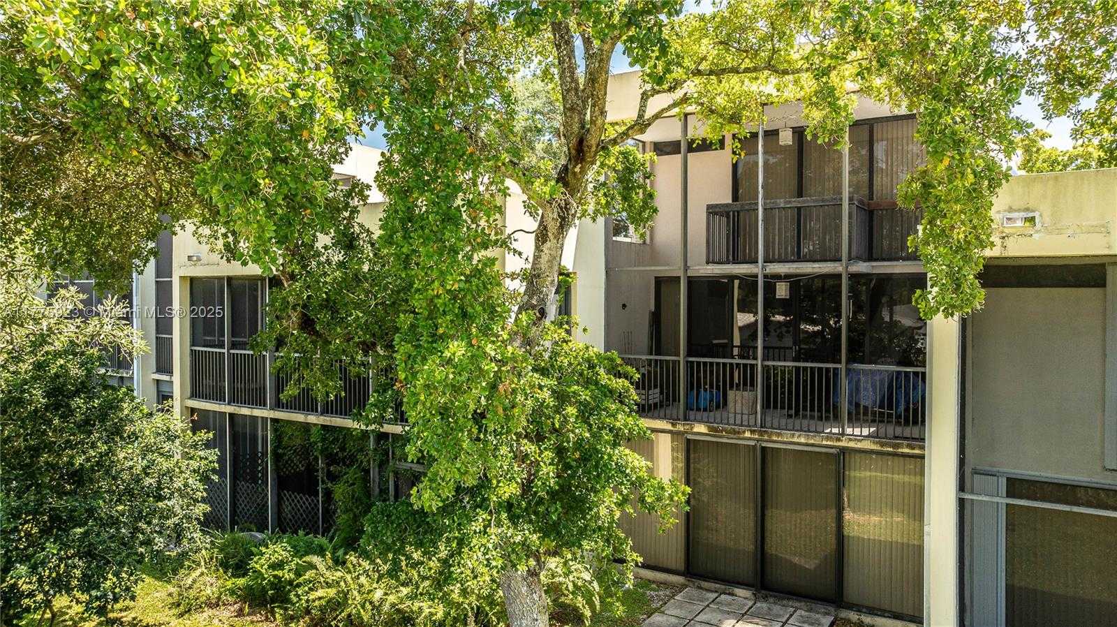 Small Image of 2801 SOUTH WEST 87TH AVE #1006, Davie Number 36