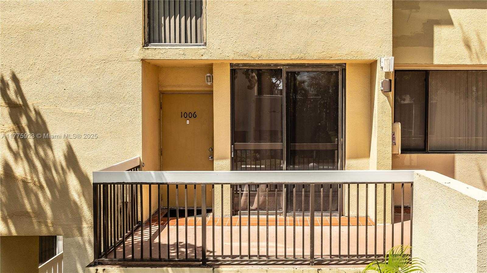 Small Image of 2801 SOUTH WEST 87TH AVE #1006, Davie Number 37