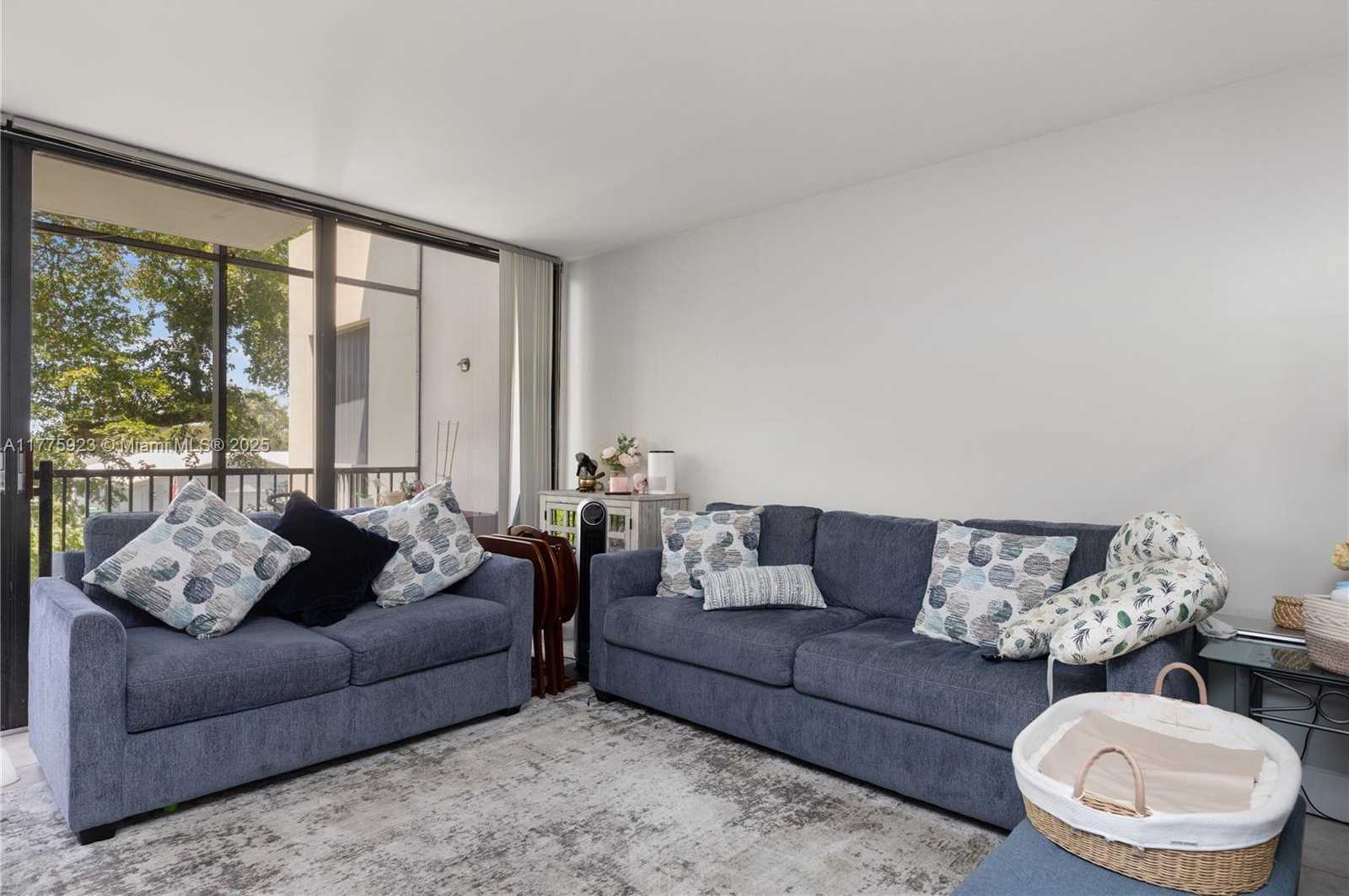 Small Image of 2801 SOUTH WEST 87TH AVE #1006, Davie Number 4