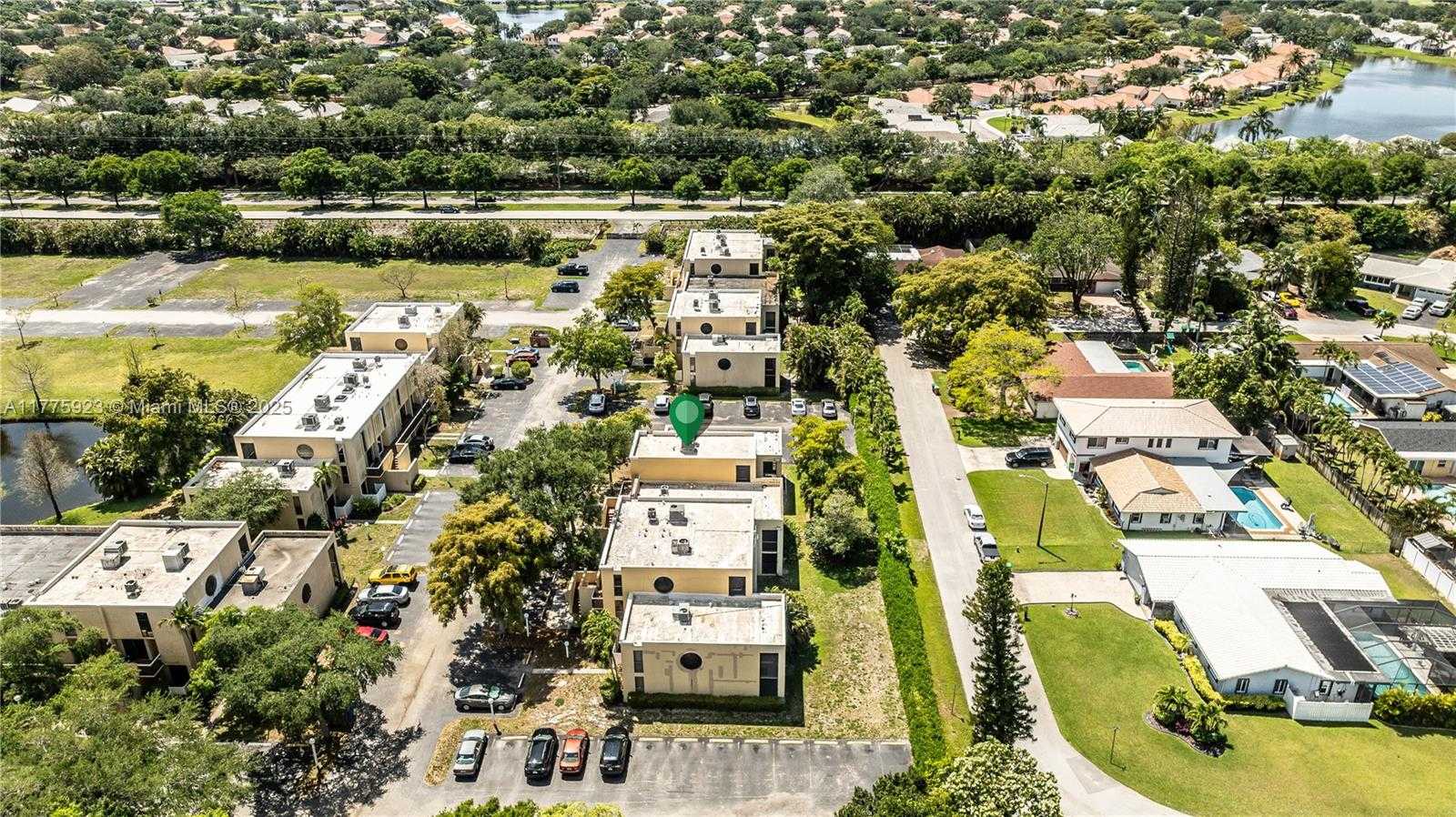 Small Image of 2801 SOUTH WEST 87TH AVE #1006, Davie Number 44