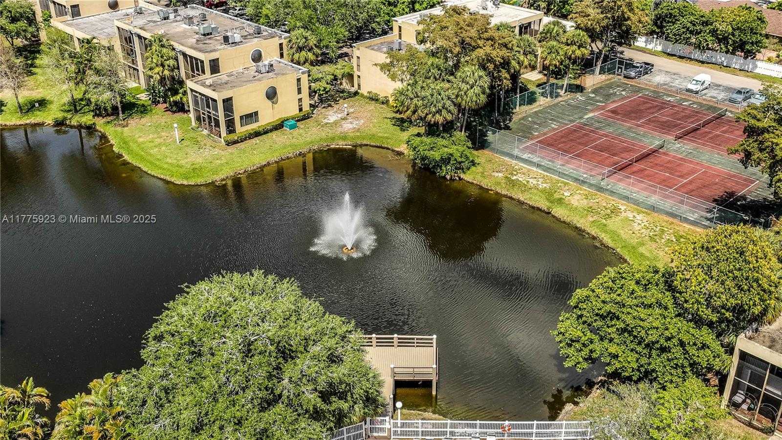 Small Image of 2801 SOUTH WEST 87TH AVE #1006, Davie Number 54