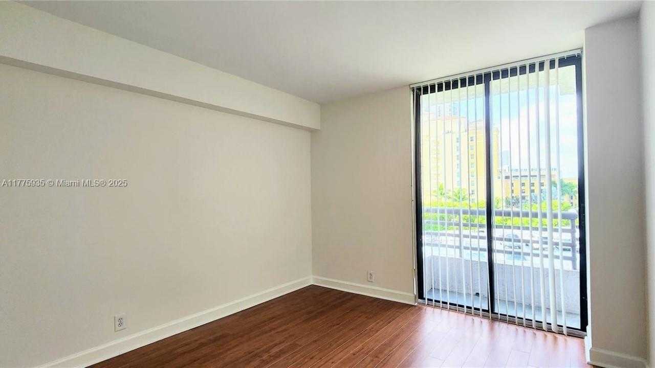 Small Image of 3300 NORTH EAST 191ST ST #614, Aventura Number 15
