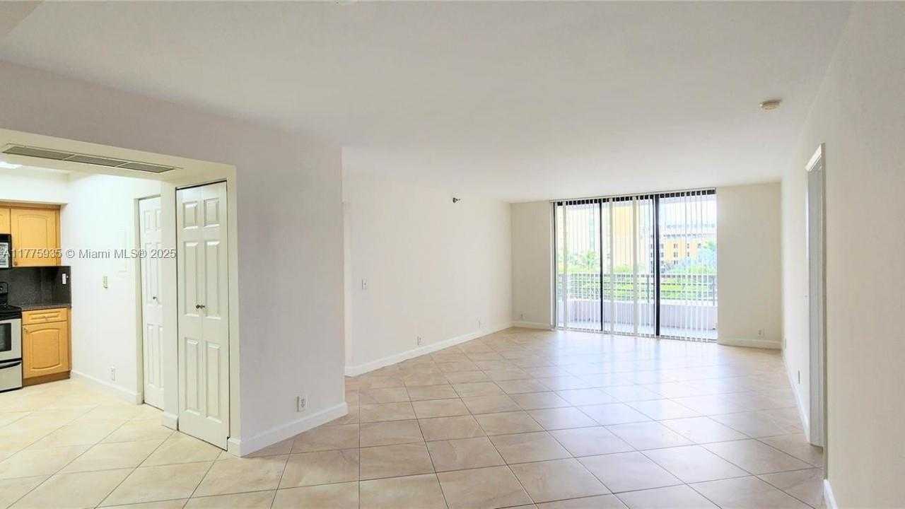 Small Image of 3300 NORTH EAST 191ST ST #614, Aventura Number 2