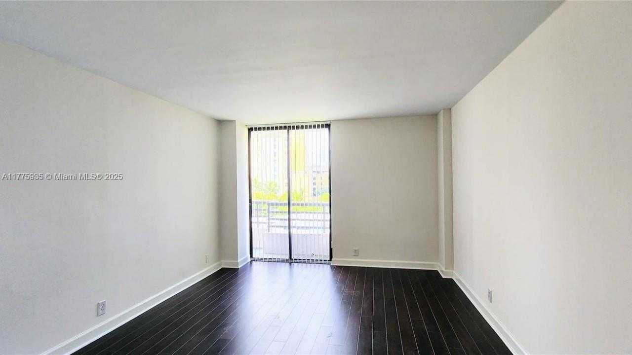Small Image of 3300 NORTH EAST 191ST ST #614, Aventura Number 22