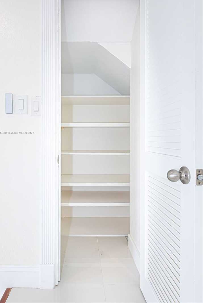 Small Image of 231 SOUTH POINCIANA DR #401, Sunny Isles Beach Number 16