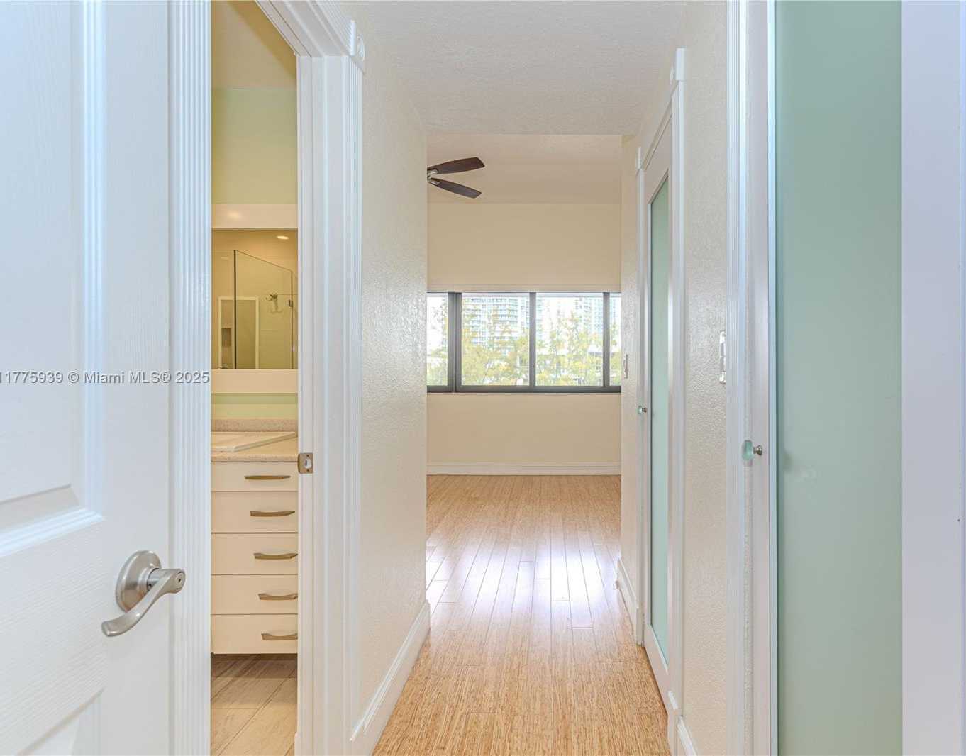Small Image of 231 SOUTH POINCIANA DR #401, Sunny Isles Beach Number 24