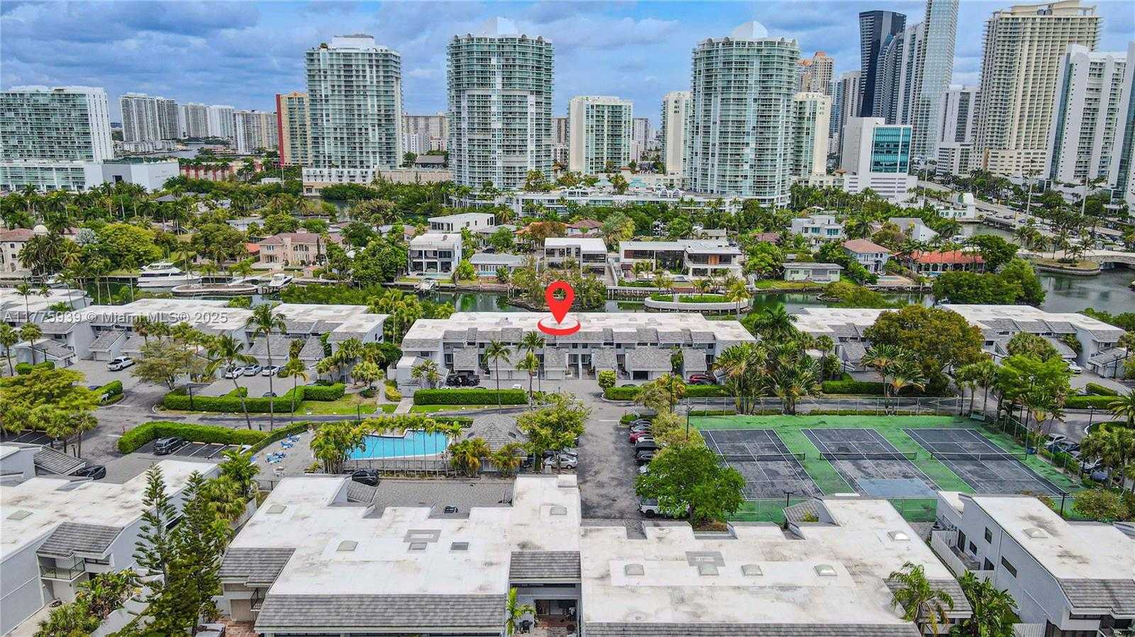 Small Image of 231 SOUTH POINCIANA DR #401, Sunny Isles Beach Number 53