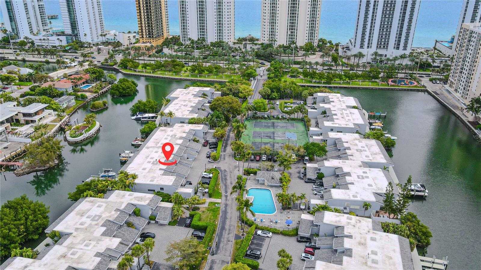 Small Image of 231 SOUTH POINCIANA DR #401, Sunny Isles Beach Number 65