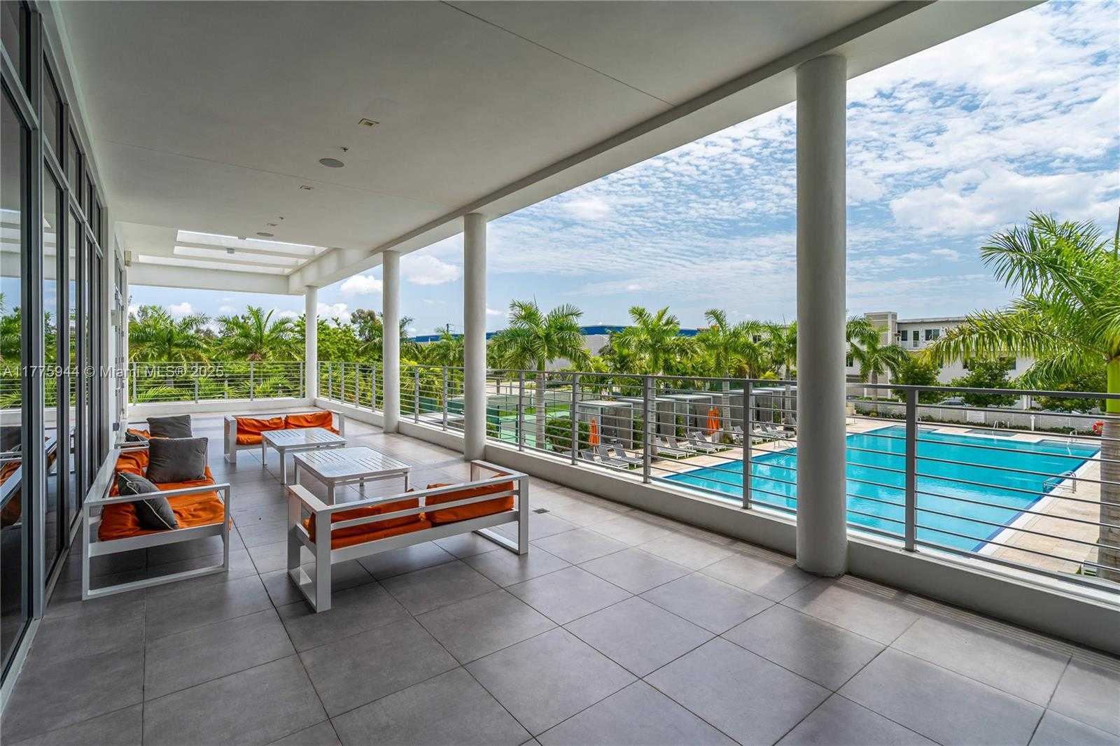 Small Image of 10365 NW 66th St, Doral, FL 33178, USA Number 27