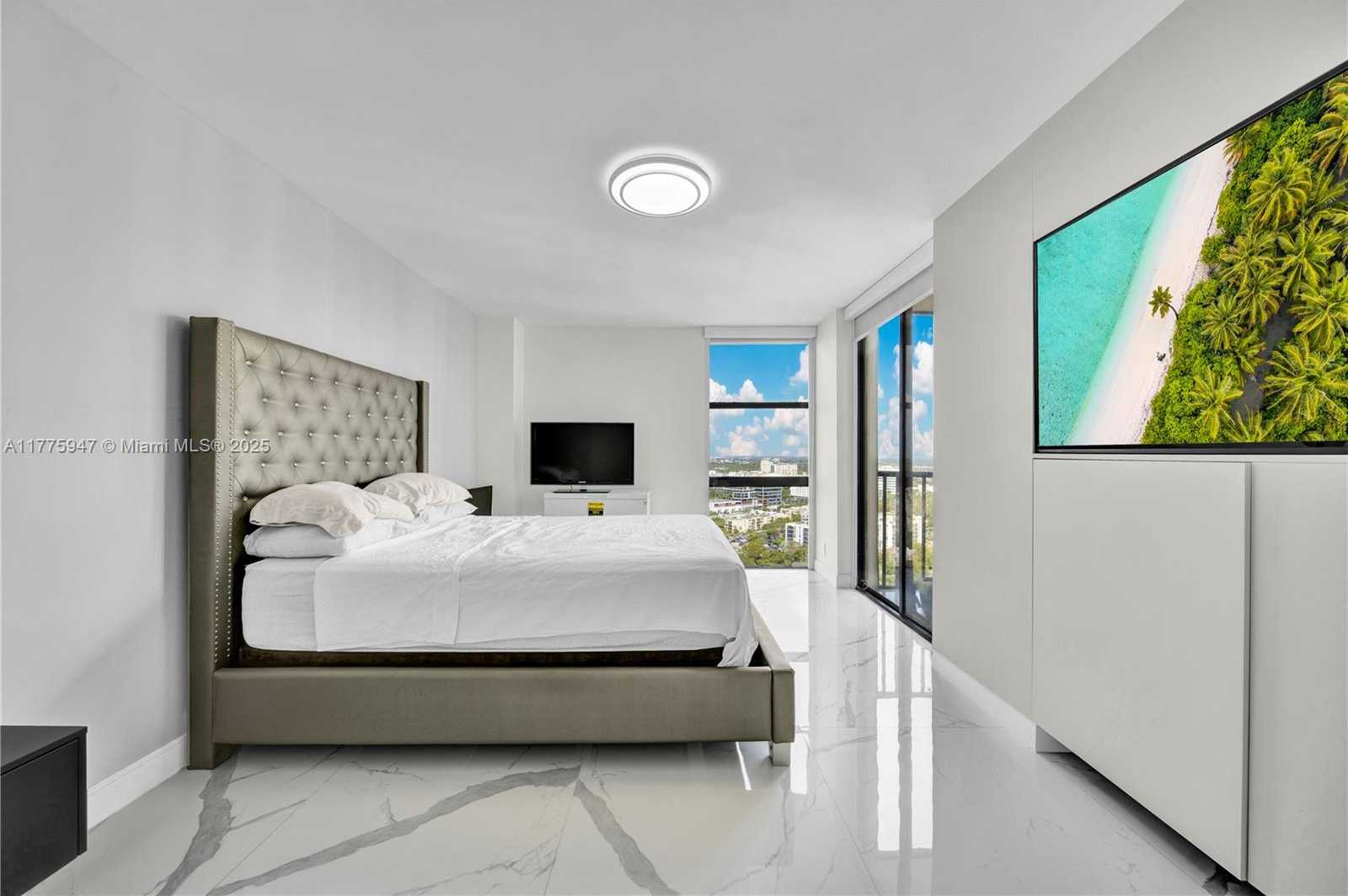 Small Image of 20335 WEST COUNTRY CLUB DRIVE #2602, Aventura Number 16