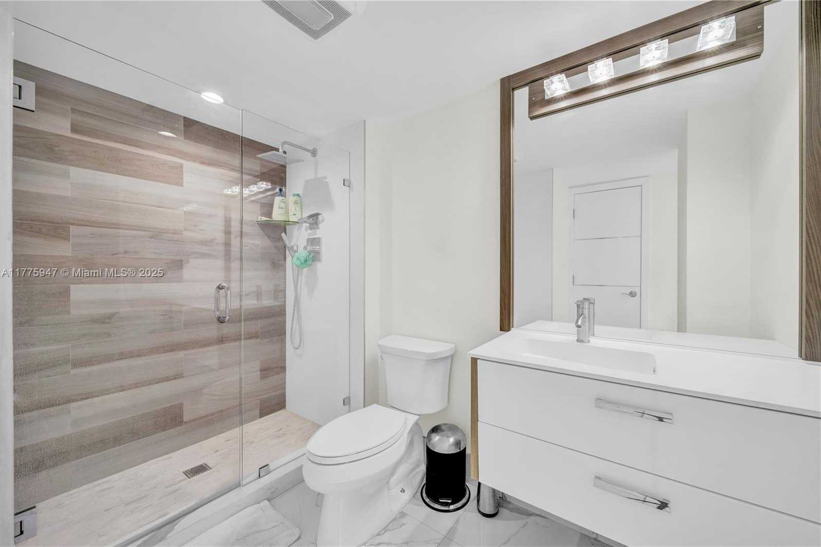 Small Image of 20335 WEST COUNTRY CLUB DRIVE #2602, Aventura Number 24