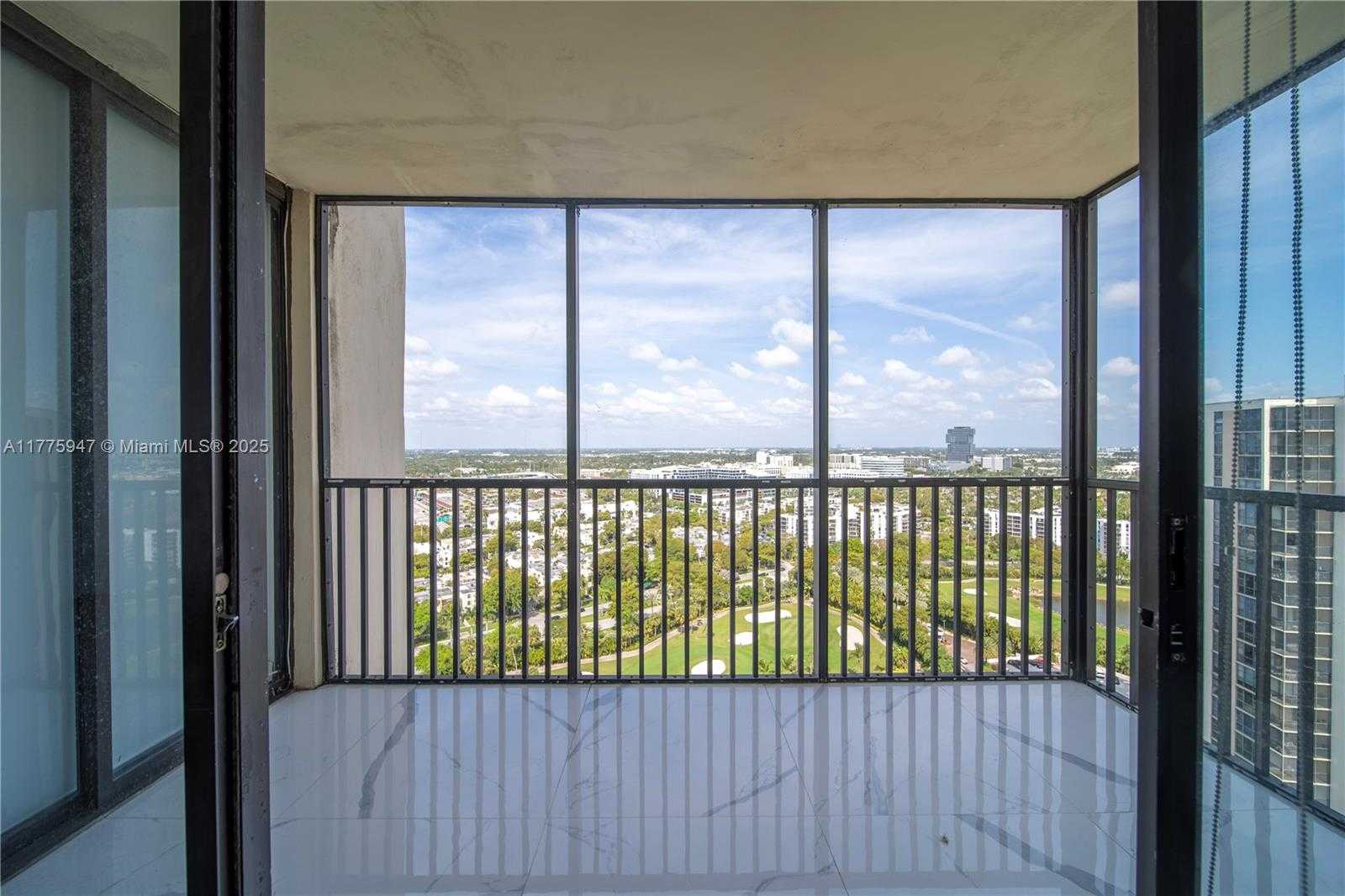 Small Image of 20335 WEST COUNTRY CLUB DRIVE #2602, Aventura Number 30