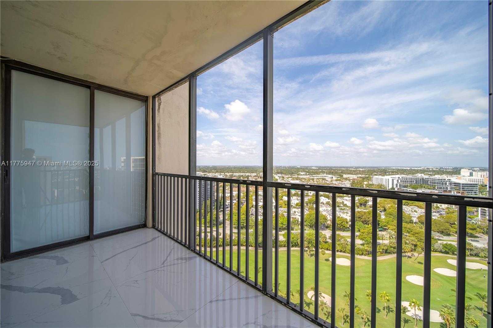 Small Image of 20335 WEST COUNTRY CLUB DRIVE #2602, Aventura Number 33