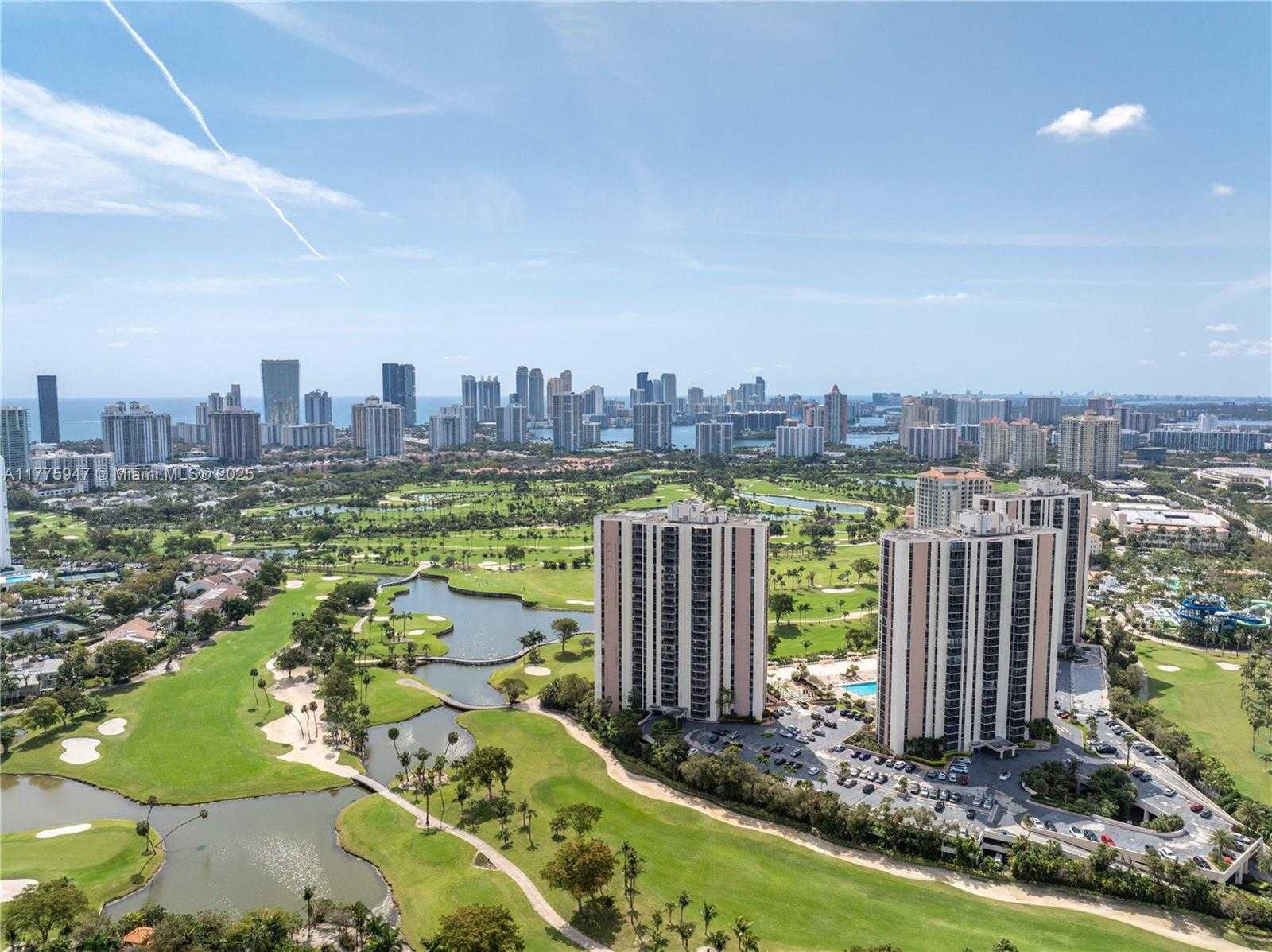 Small Image of 20335 WEST COUNTRY CLUB DRIVE #2602, Aventura Number 39