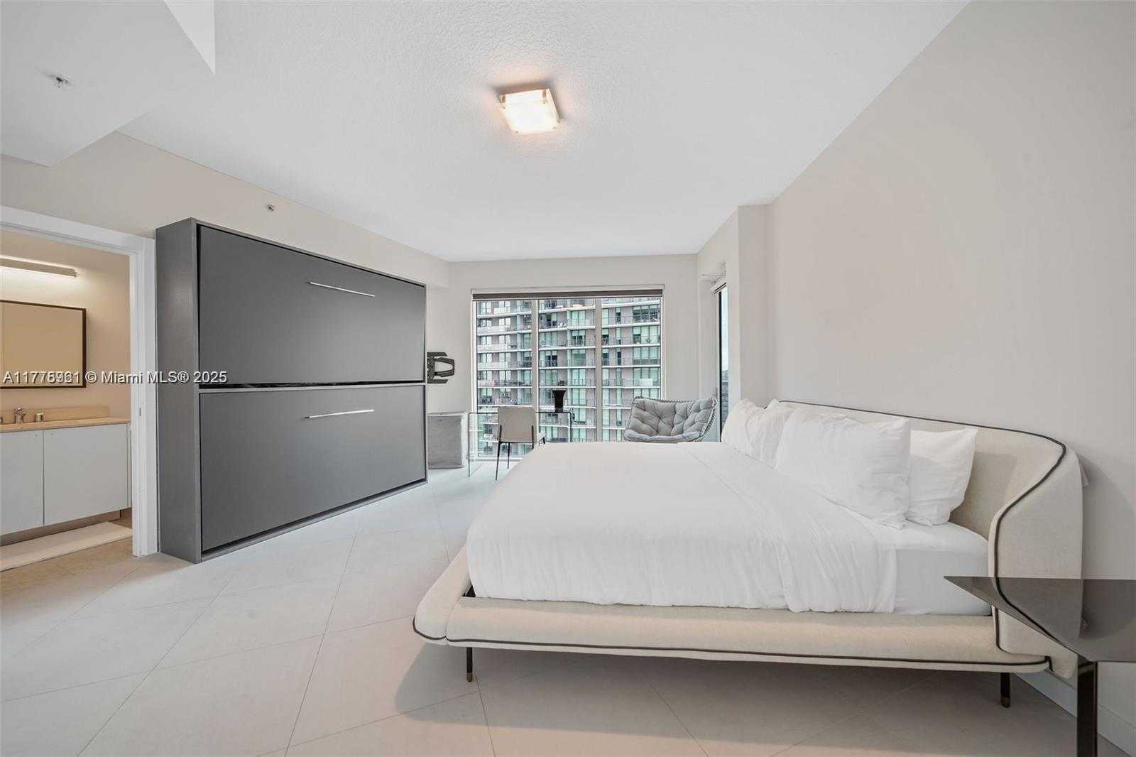 Small Image of 60 SOUTH WEST 13TH ST #2600, Miami Number 12