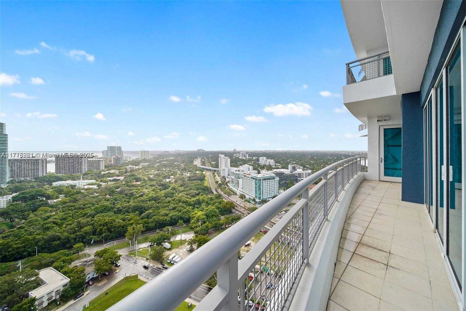 Small Image of 60 SOUTH WEST 13TH ST #2600, Miami Number 2