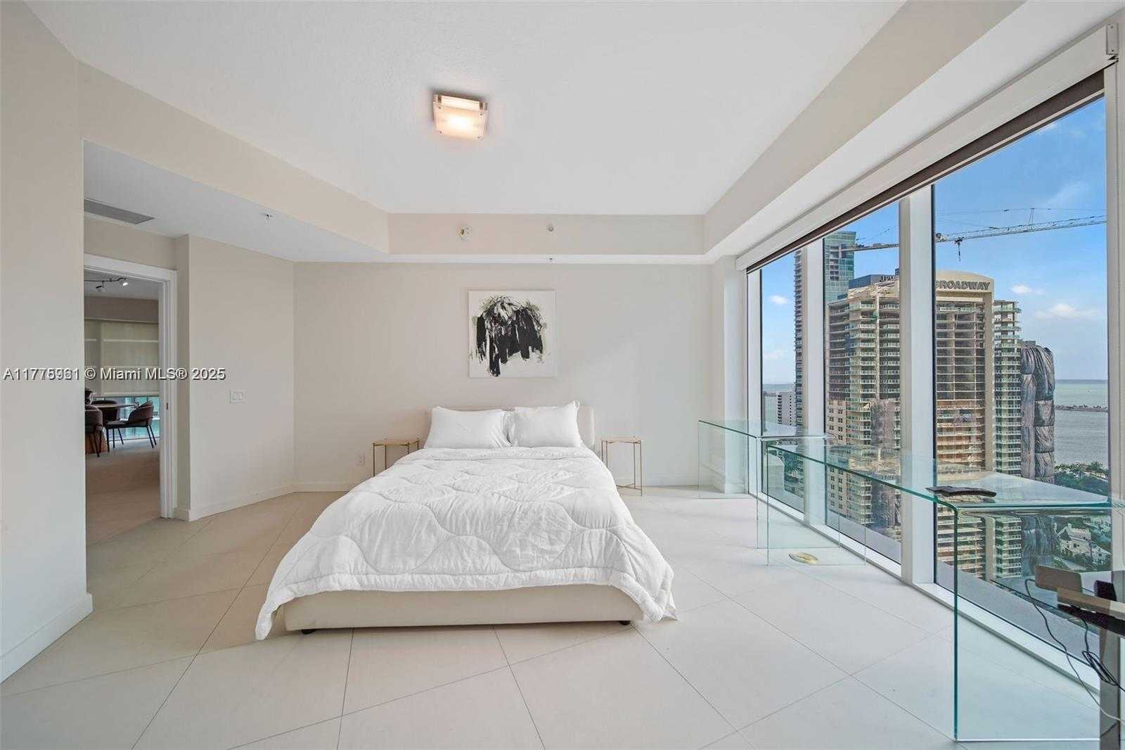 Small Image of 60 SOUTH WEST 13TH ST #2600, Miami Number 7