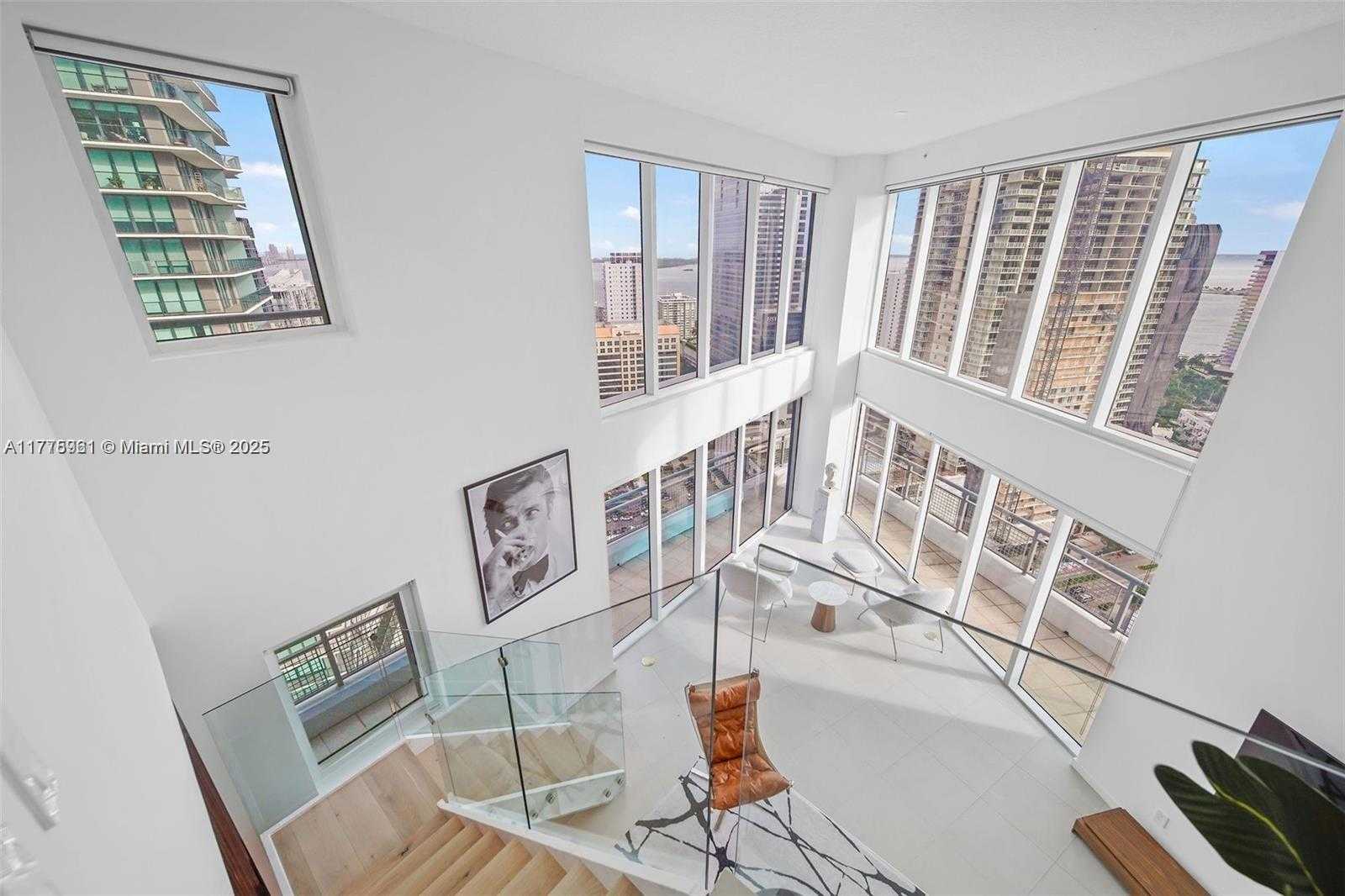Small Image of 60 SOUTH WEST 13TH ST #2600, Miami Number 9