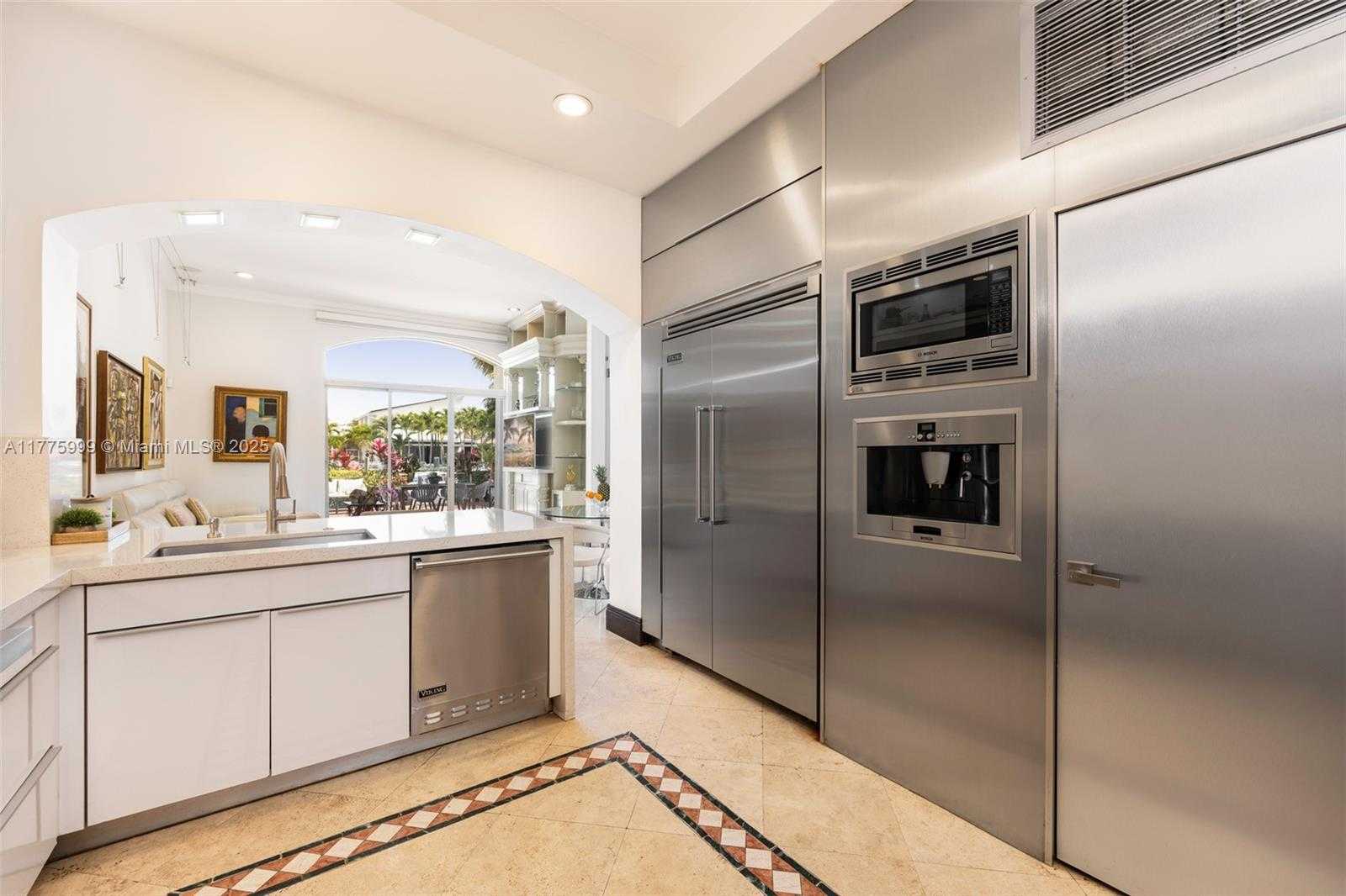 Small Image of 3707 NORTH EAST 214TH ST #14, Aventura Number 13