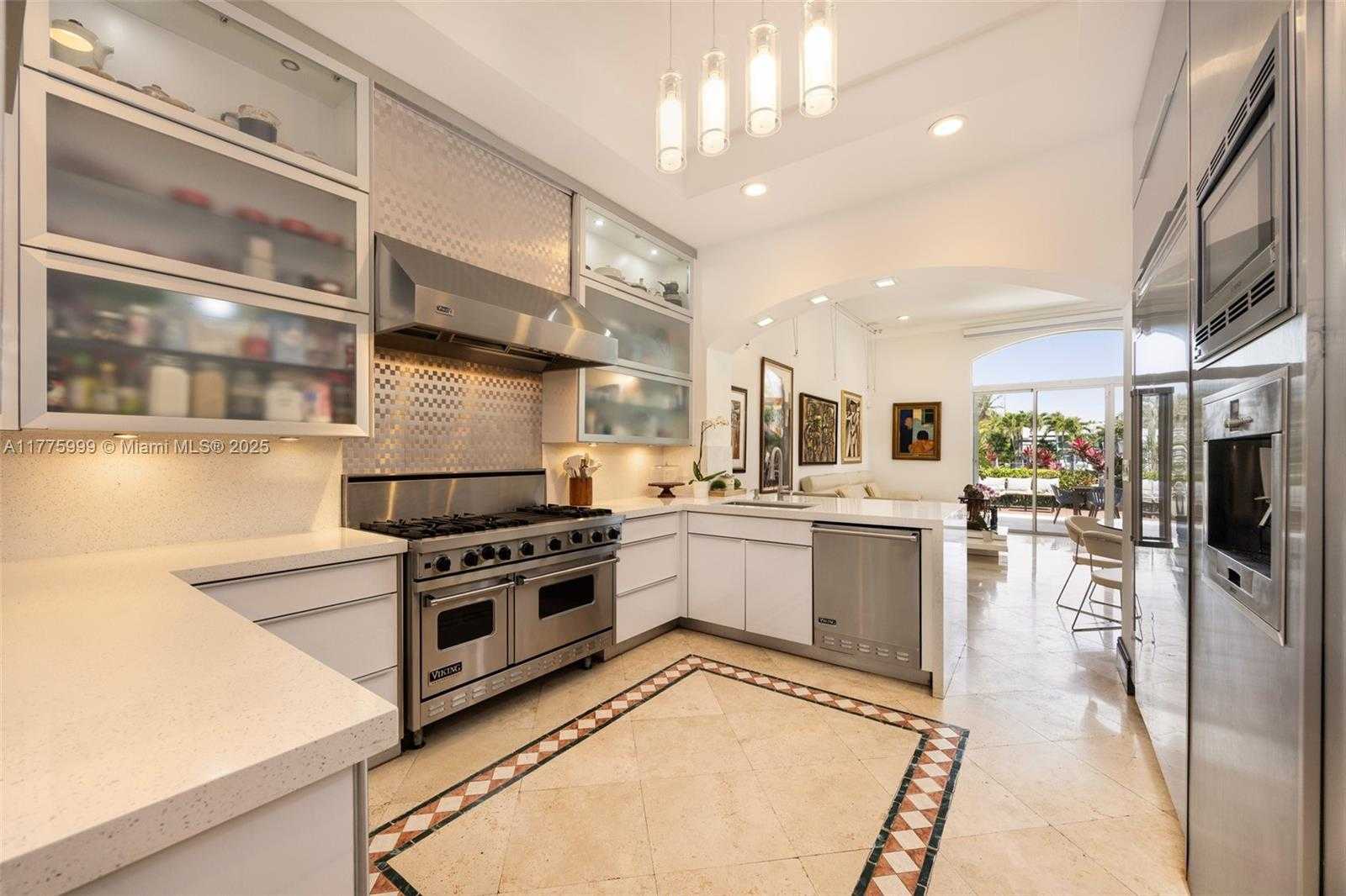 Small Image of 3707 NORTH EAST 214TH ST #14, Aventura Number 14