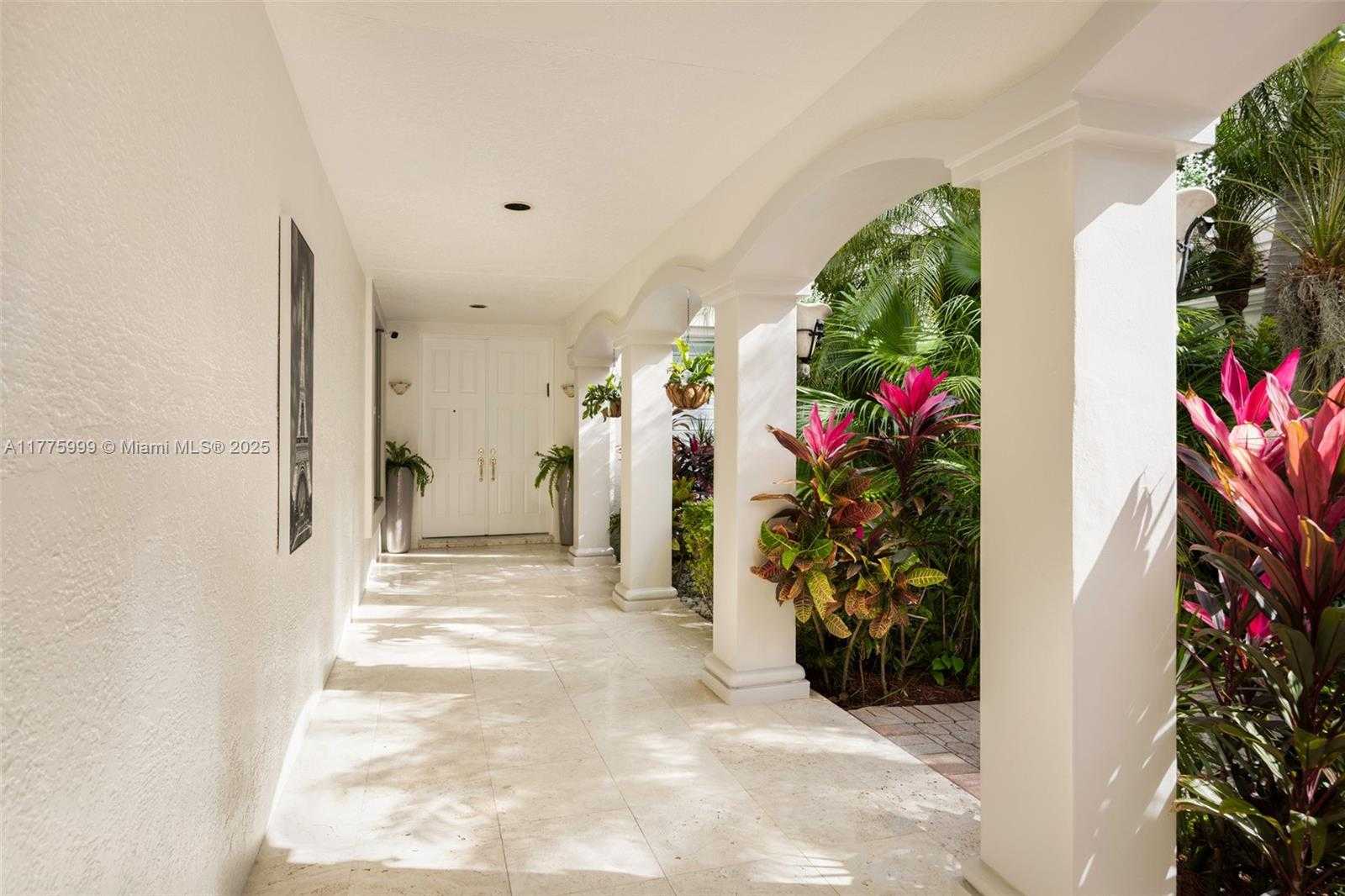 Small Image of 3707 NORTH EAST 214TH ST #14, Aventura Number 2