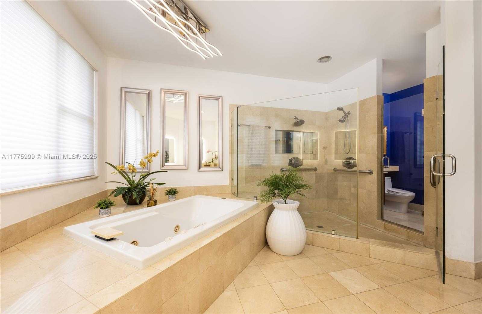 Small Image of 3707 NORTH EAST 214TH ST #14, Aventura Number 26
