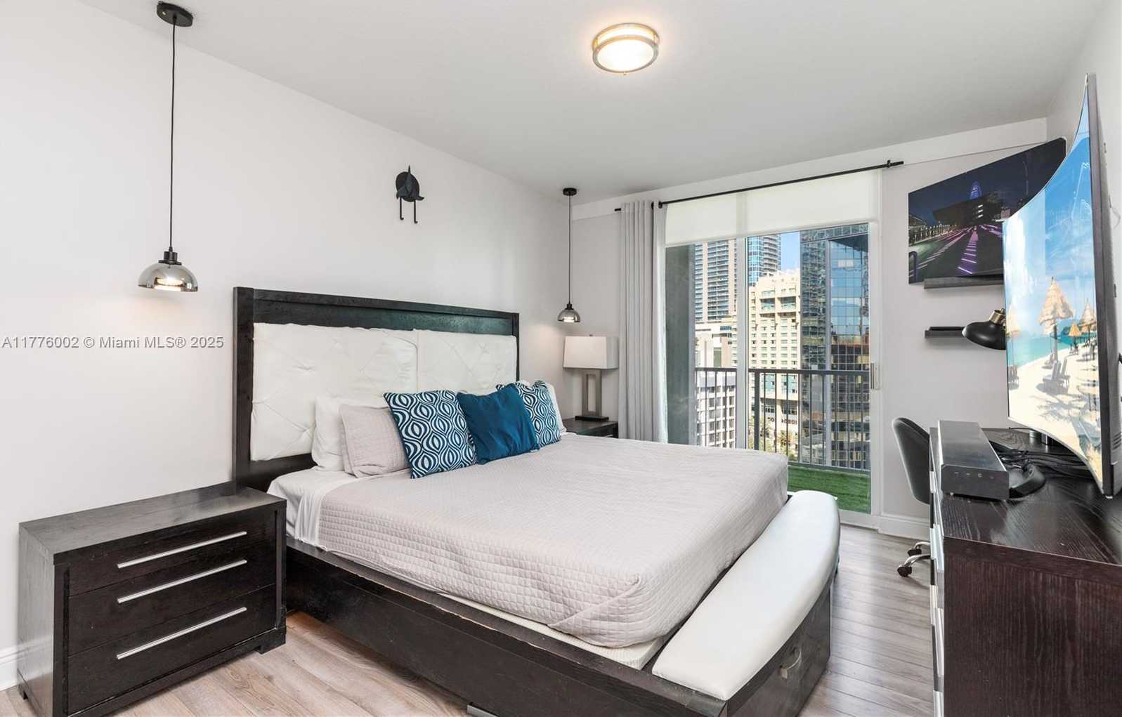 Small Image of 1250 SOUTH MIAMI AVE #1206, Miami Number 13