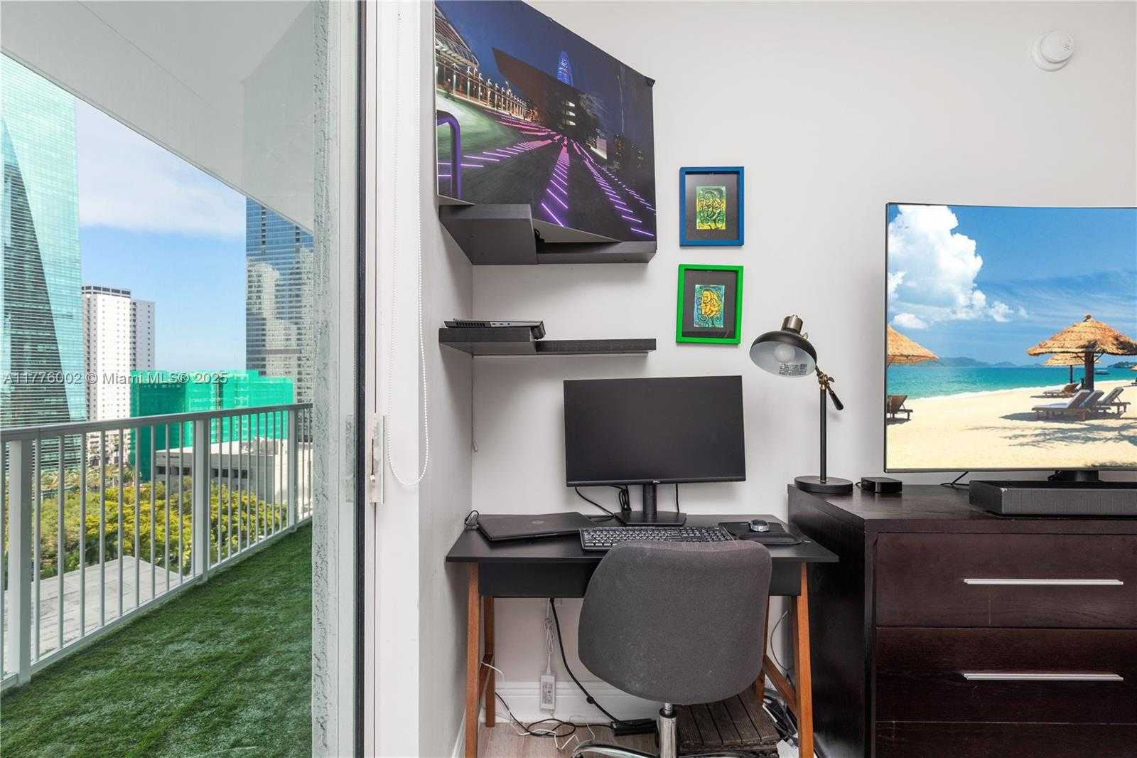 Small Image of 1250 SOUTH MIAMI AVE #1206, Miami Number 14