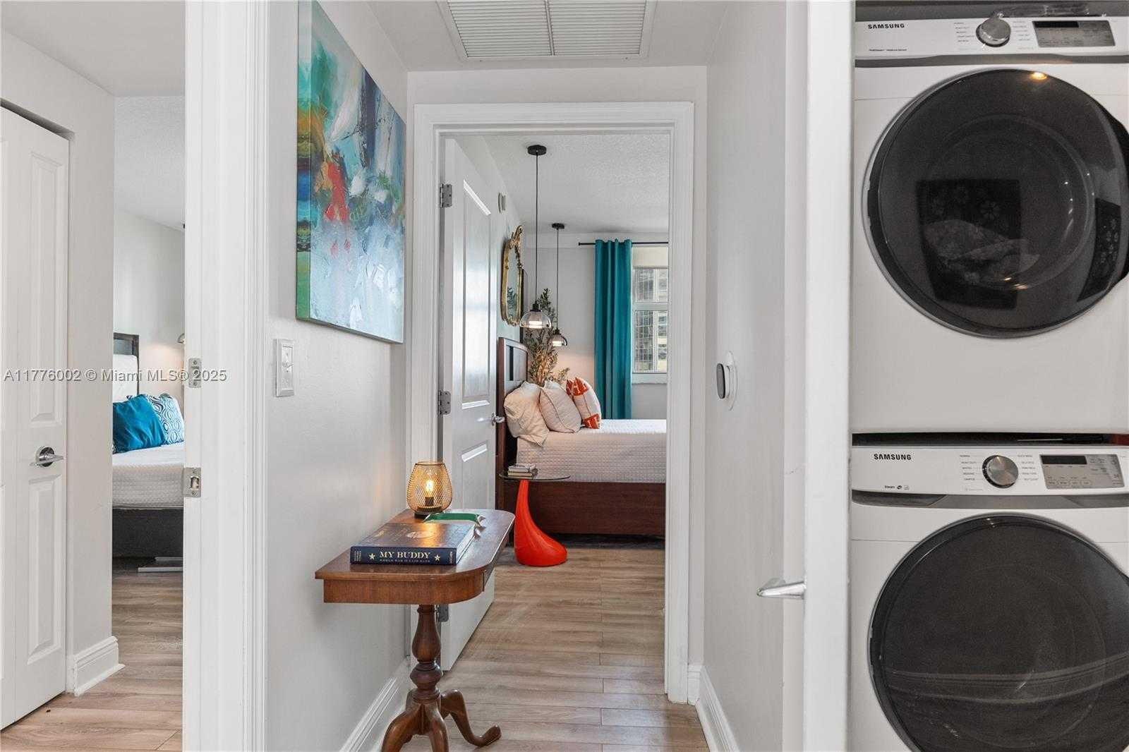 Small Image of 1250 SOUTH MIAMI AVE #1206, Miami Number 17