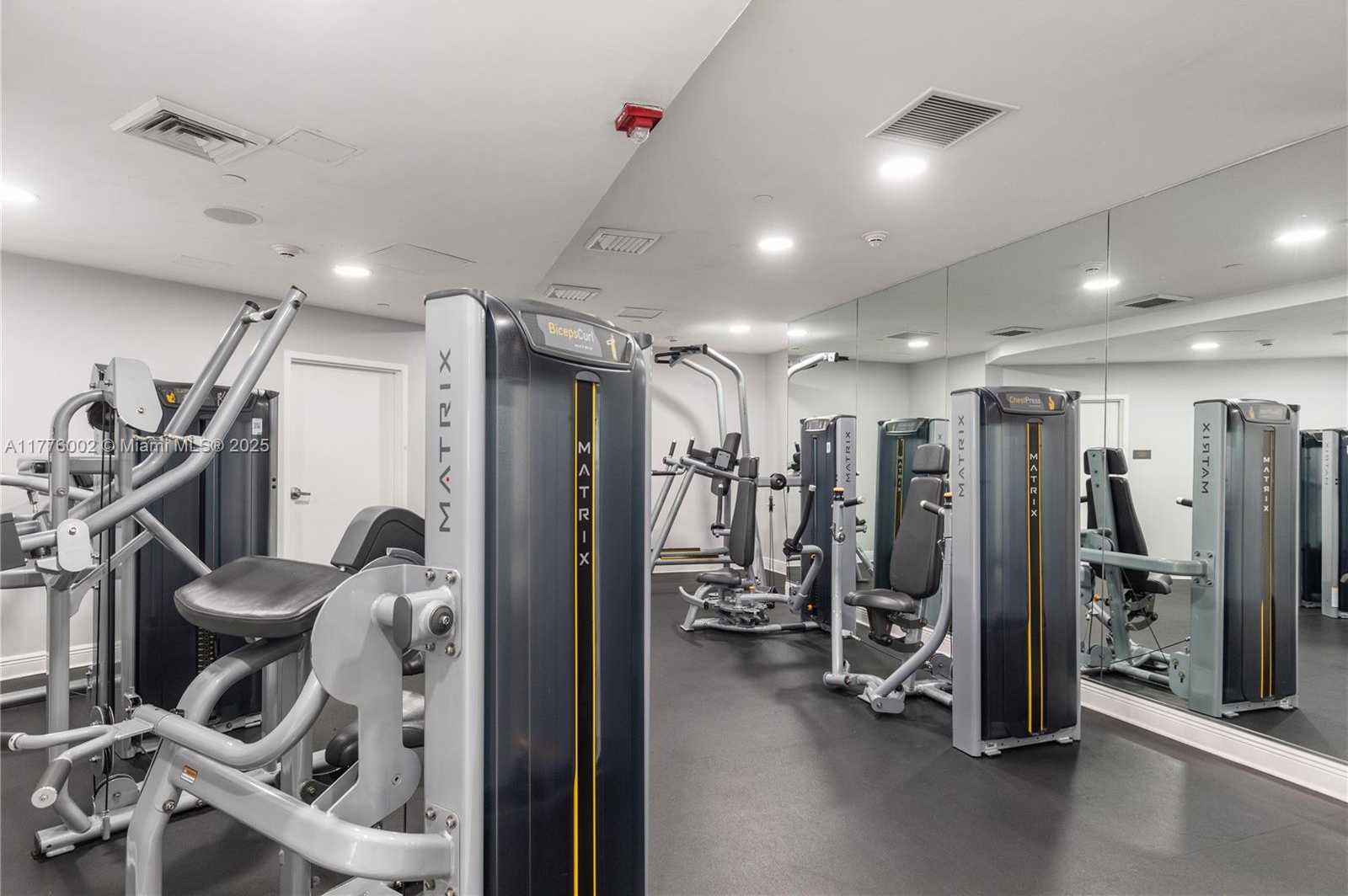 Small Image of 1250 SOUTH MIAMI AVE #1206, Miami Number 27