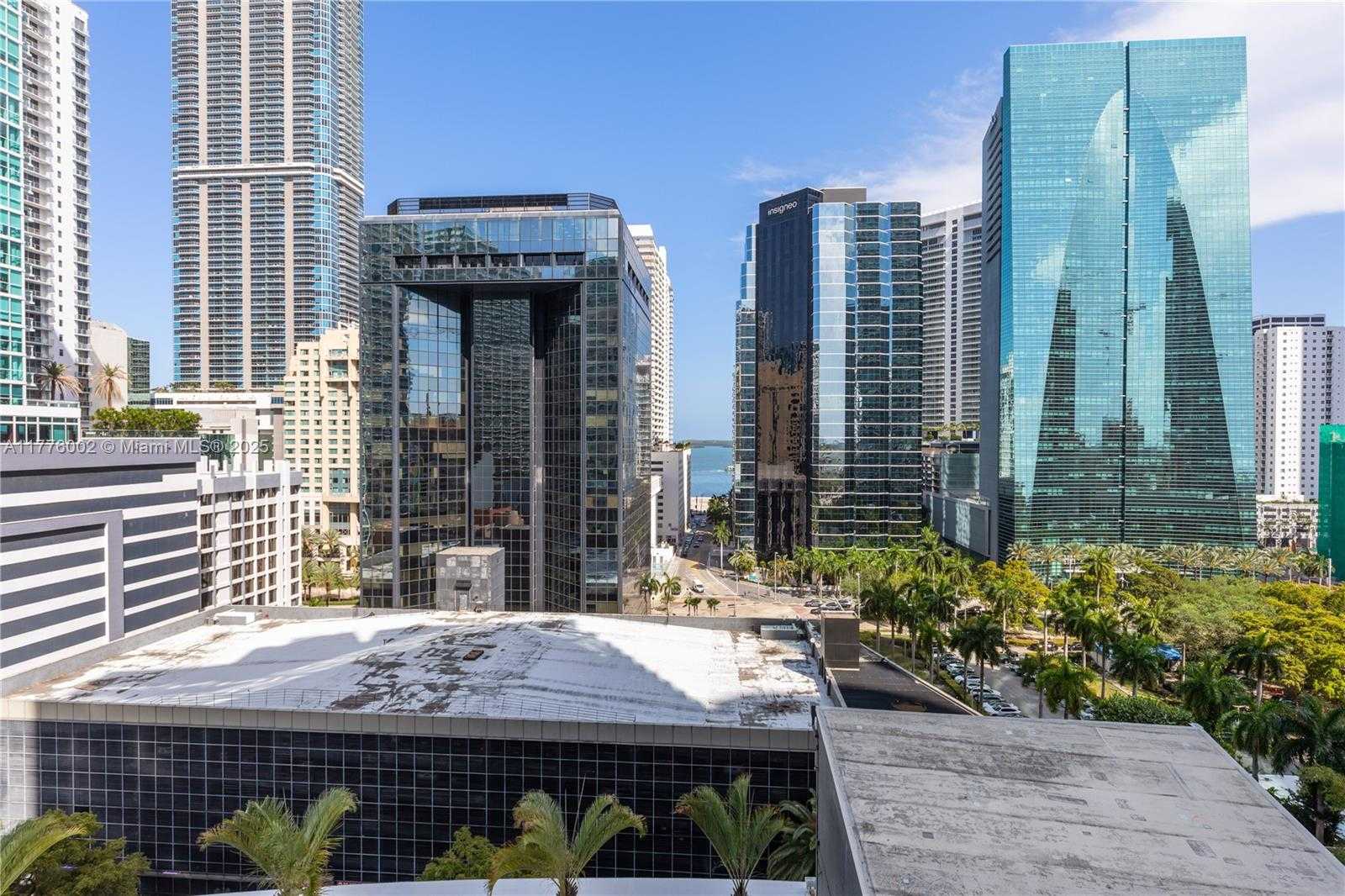 Small Image of 1250 SOUTH MIAMI AVE #1206, Miami Number 4
