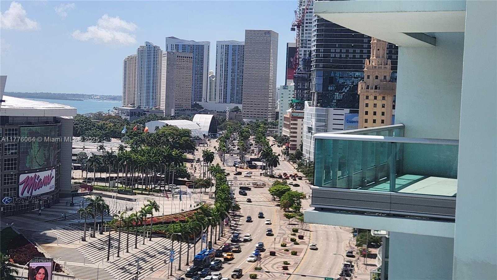 Small Image of 900 BISCAYNE BLVD #5403, Miami Number 18