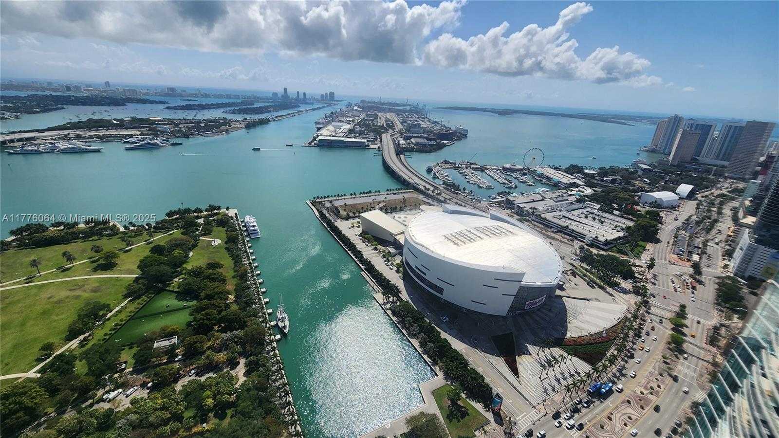 Small Image of 900 BISCAYNE BLVD #5403, Miami Number 30