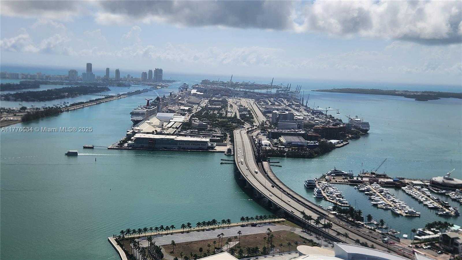 Small Image of 900 BISCAYNE BLVD #5403, Miami Number 35