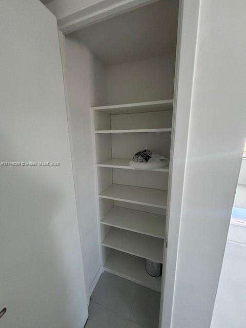 Small Image of 401 SOUTH EAST GOLDEN ISLES DR #712, Hallandale Beach Number 28