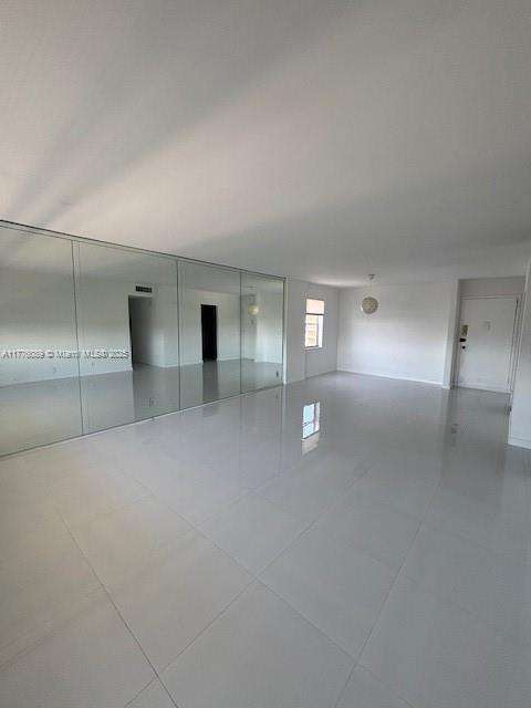 Small Image of 401 SOUTH EAST GOLDEN ISLES DR #712, Hallandale Beach Number 51