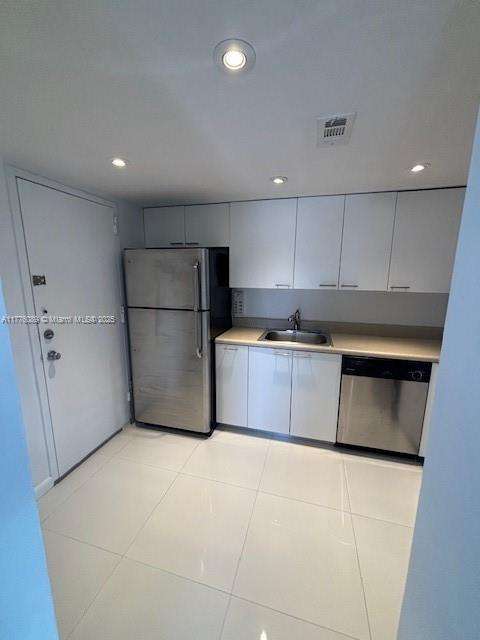 Small Image of 401 SOUTH EAST GOLDEN ISLES DR #712, Hallandale Beach Number 53