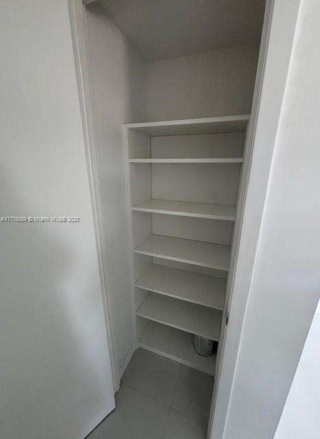 Small Image of 401 SOUTH EAST GOLDEN ISLES DR #712, Hallandale Beach Number 55