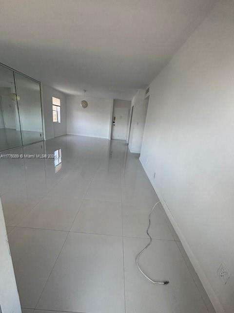 Small Image of 401 SOUTH EAST GOLDEN ISLES DR #712, Hallandale Beach Number 56